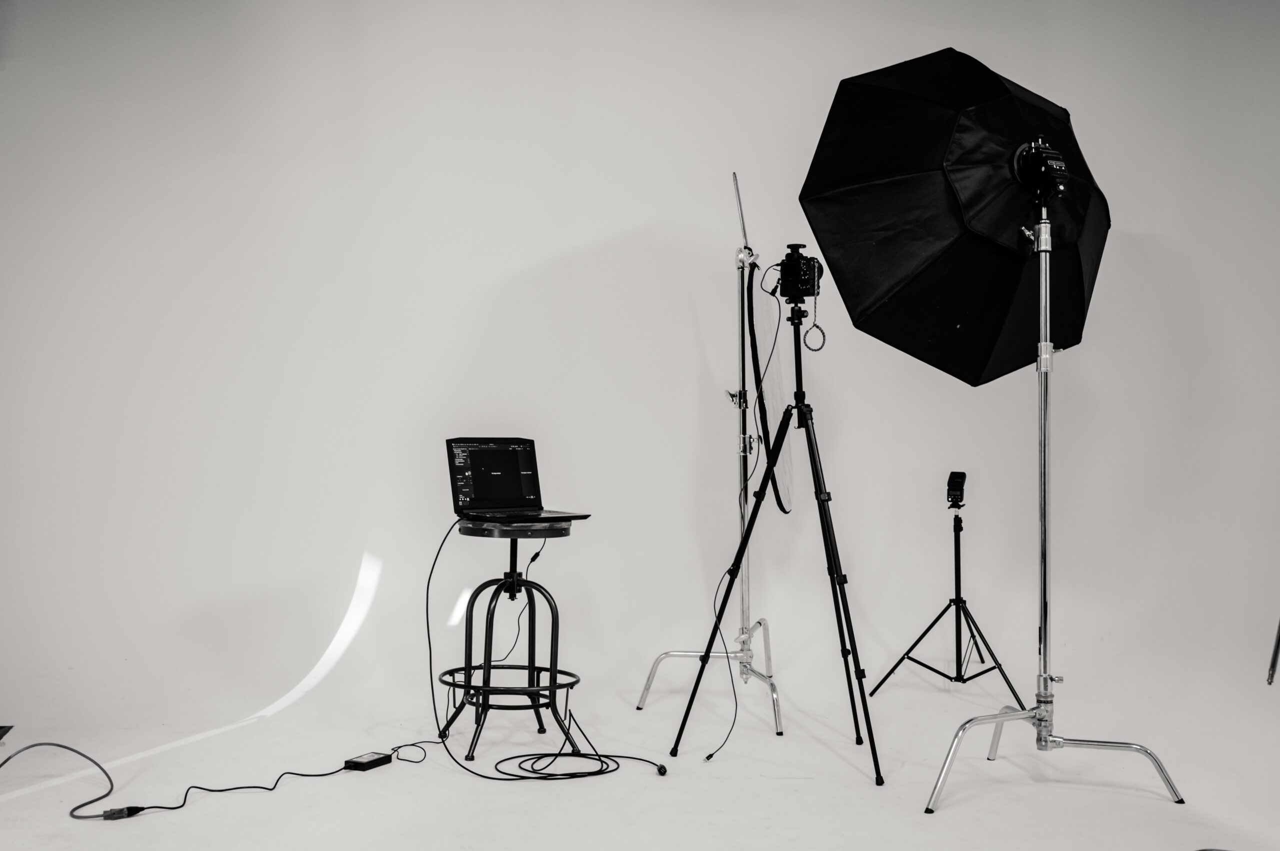 Odkrywanie talentu przez obiektyw – kurs fotografii dla młodzieży w Warszawie