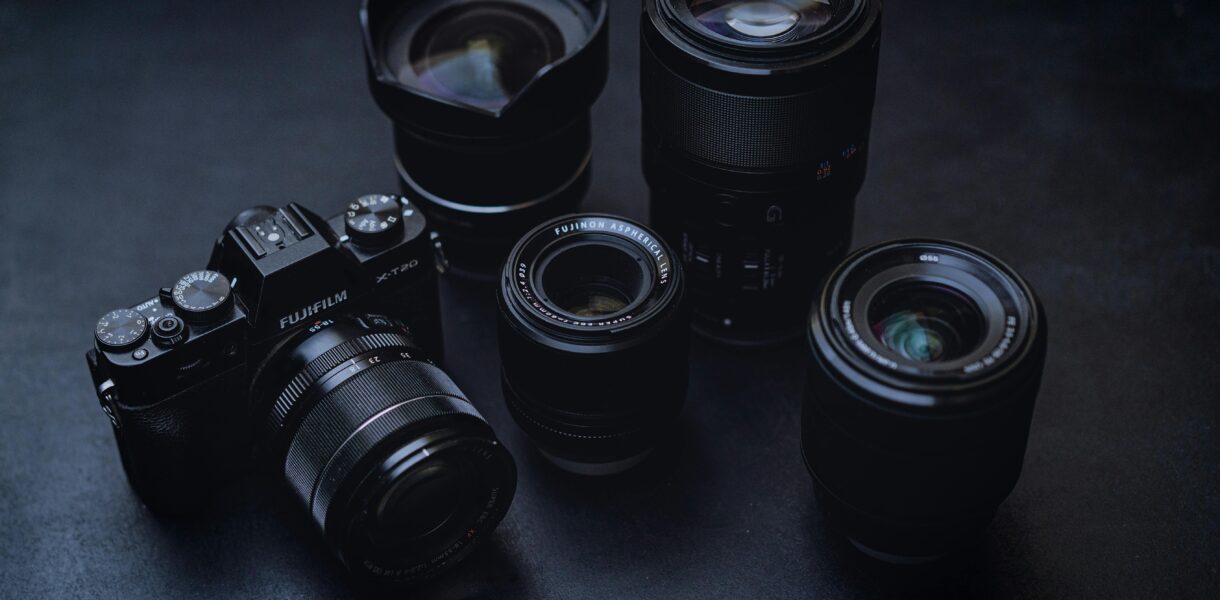 Technologiczny rozwój a potrzeby fotografów – jak zmieniły się obiektywy Sony-E