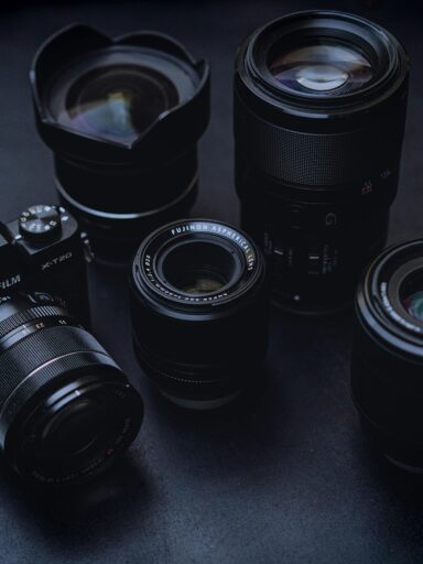 Technologiczny rozwój a potrzeby fotografów – jak zmieniły się obiektywy Sony-E